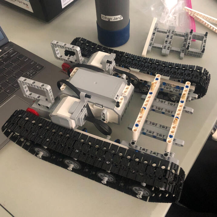chassis for final project, boba bot